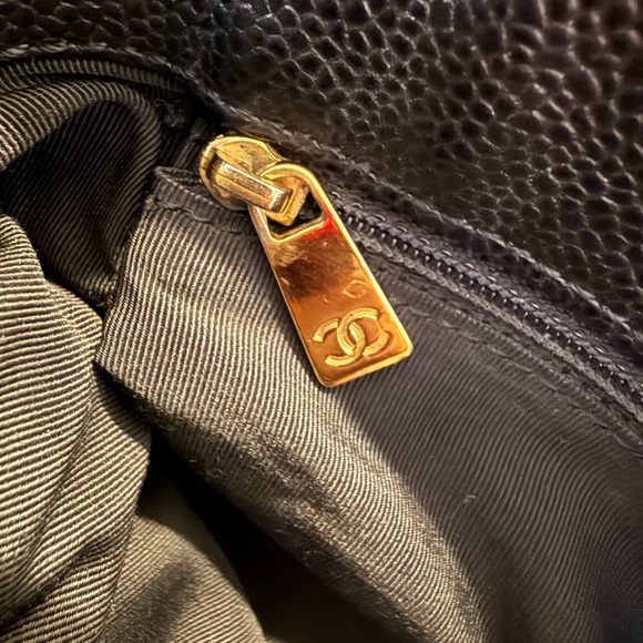 Chanel Black Leather Tote Bag - Picture 11 of 17